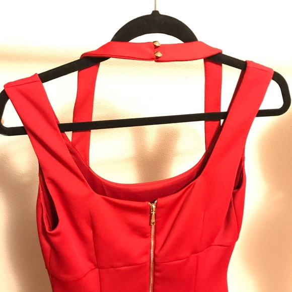 Guess Halter Neck Mini Sheath Red Dress - Picture 4 of 5